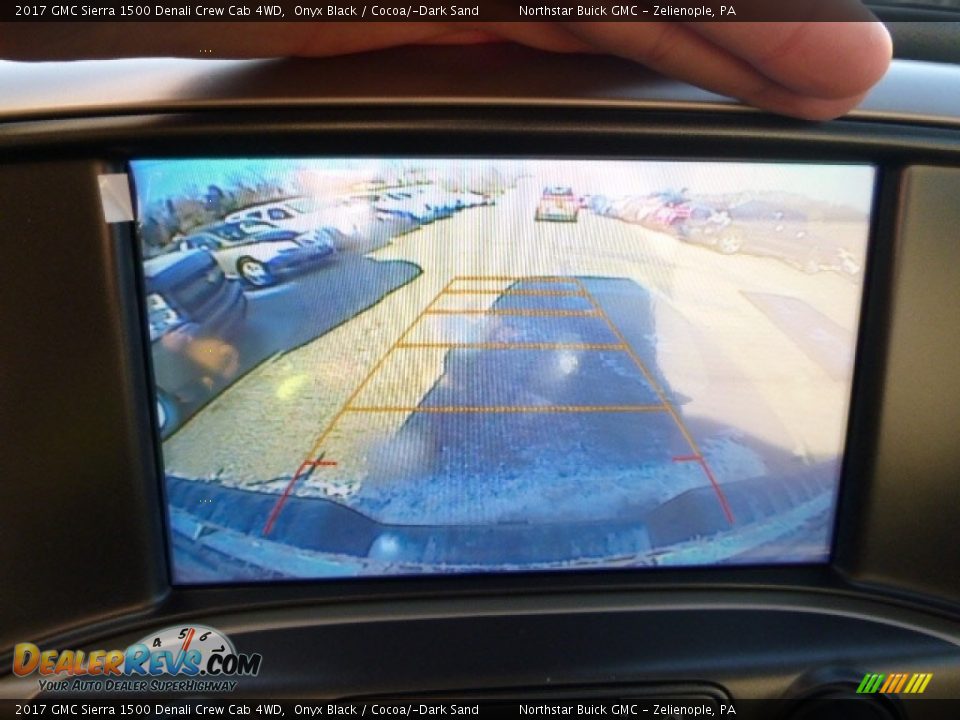2017 GMC Sierra 1500 Denali Crew Cab 4WD Onyx Black / Cocoa/­Dark Sand Photo #18