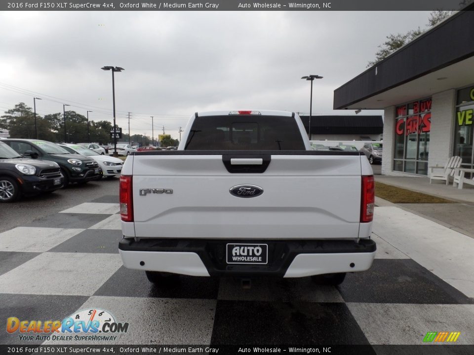 2016 Ford F150 XLT SuperCrew 4x4 Oxford White / Medium Earth Gray Photo #4