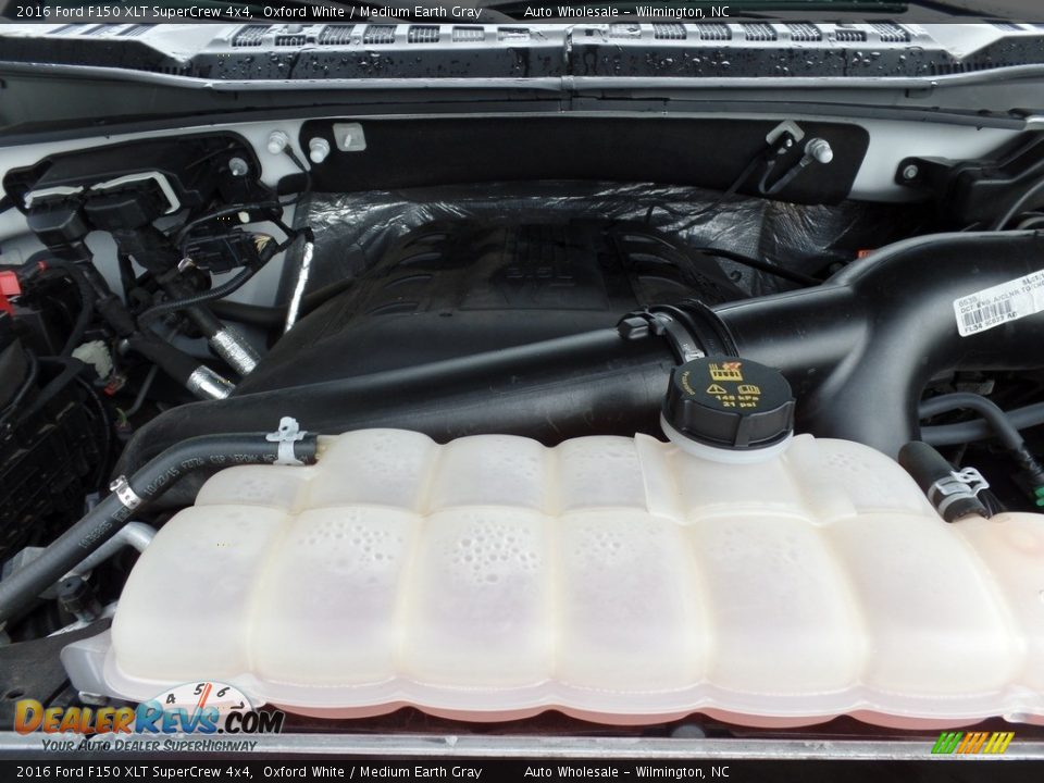 2016 Ford F150 XLT SuperCrew 4x4 Oxford White / Medium Earth Gray Photo #6