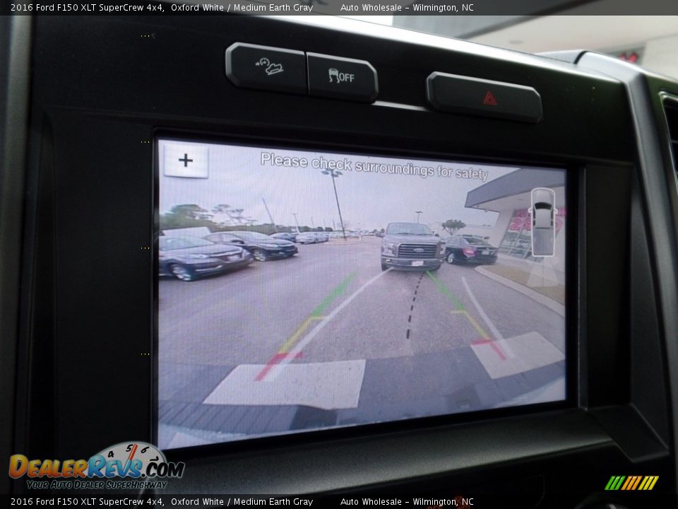 2016 Ford F150 XLT SuperCrew 4x4 Oxford White / Medium Earth Gray Photo #18