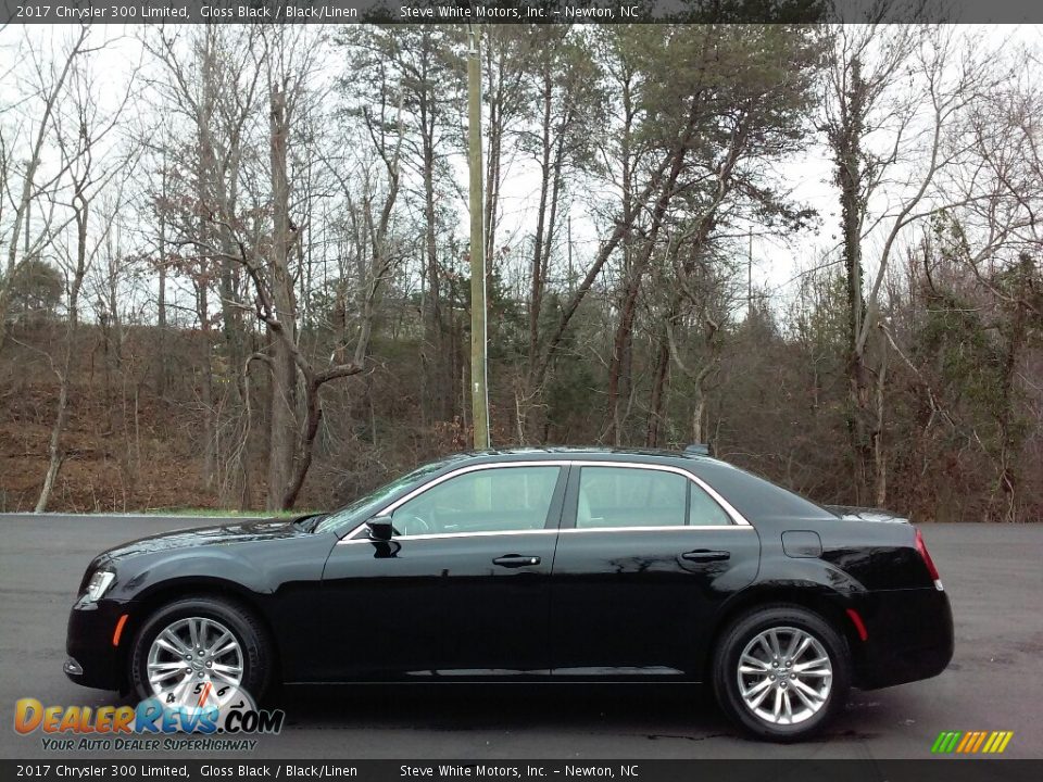 2017 Chrysler 300 Limited Gloss Black / Black/Linen Photo #1