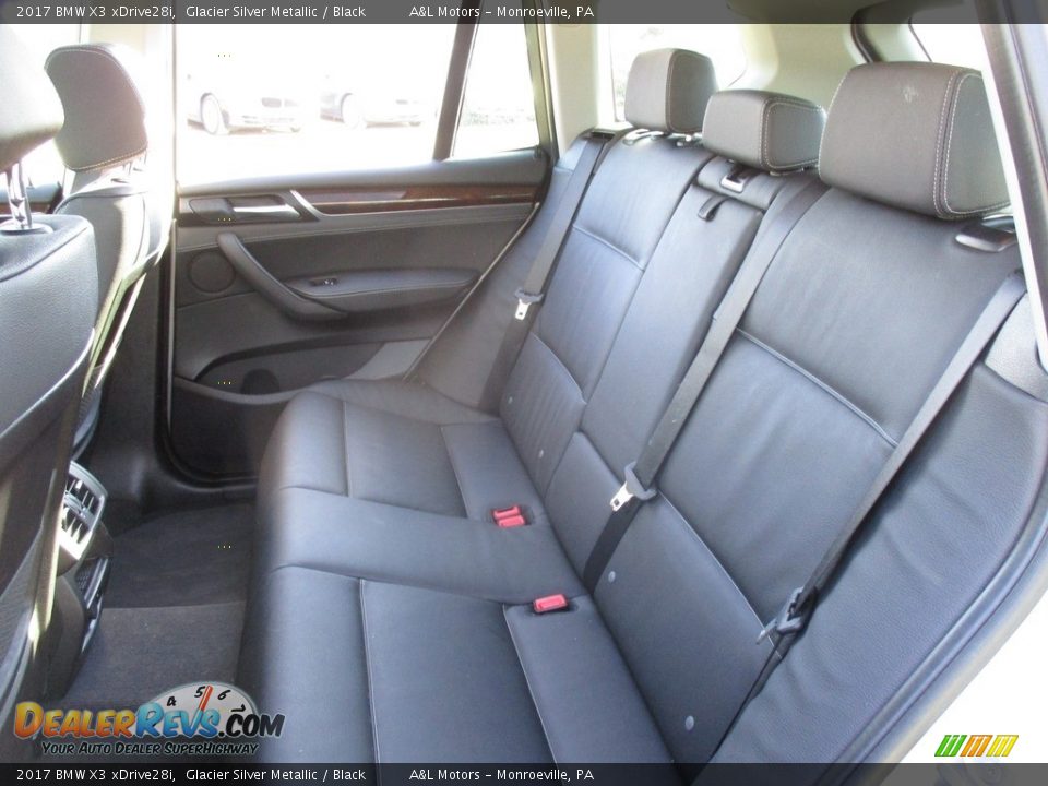 2017 BMW X3 xDrive28i Glacier Silver Metallic / Black Photo #13