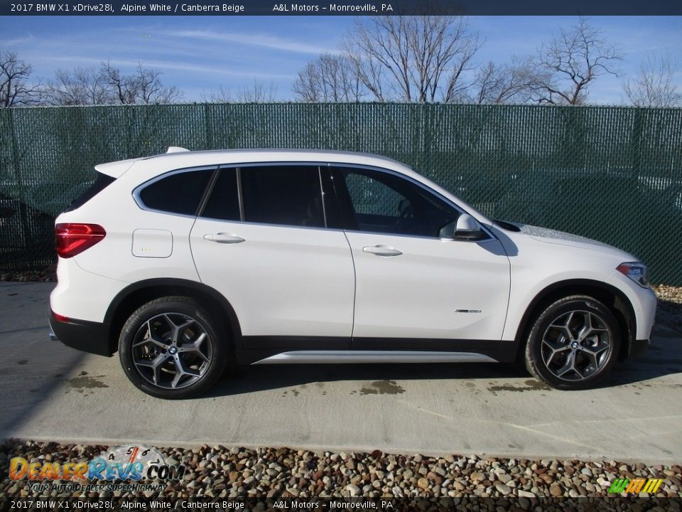 2017 BMW X1 xDrive28i Alpine White / Canberra Beige Photo #2