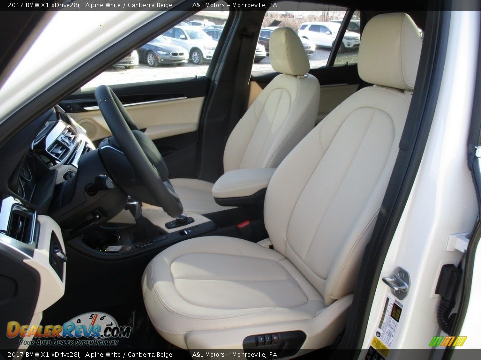 2017 BMW X1 xDrive28i Alpine White / Canberra Beige Photo #12