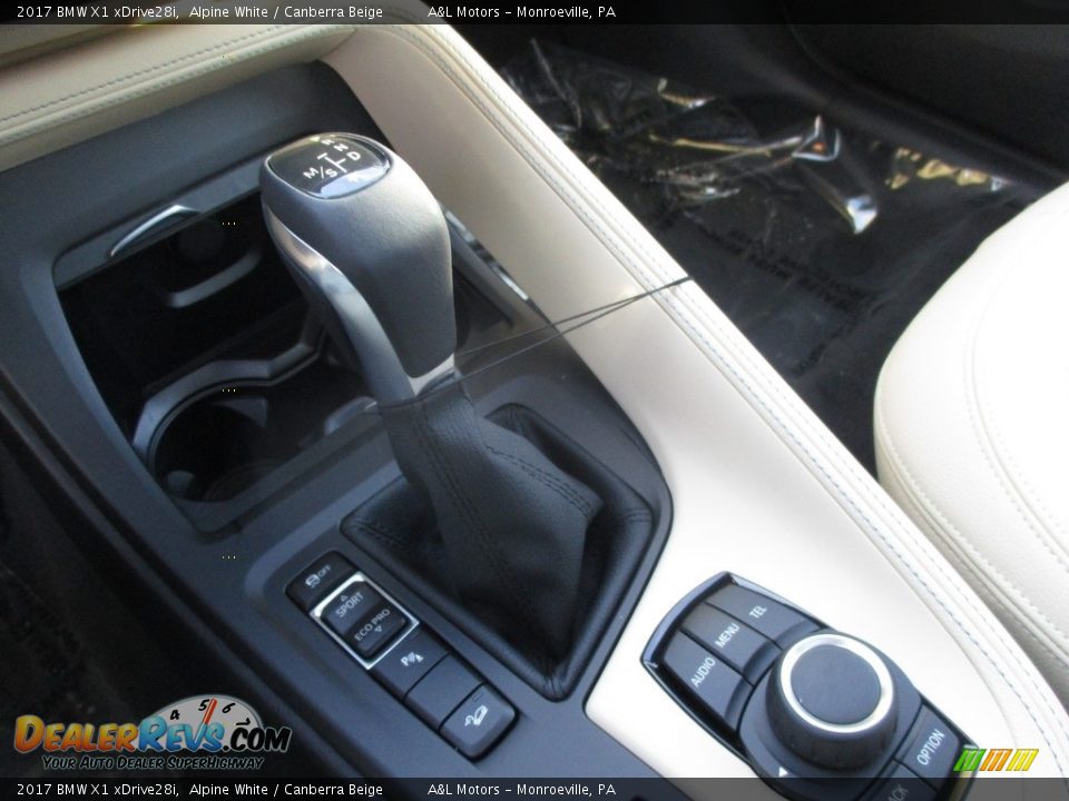 2017 BMW X1 xDrive28i Alpine White / Canberra Beige Photo #15