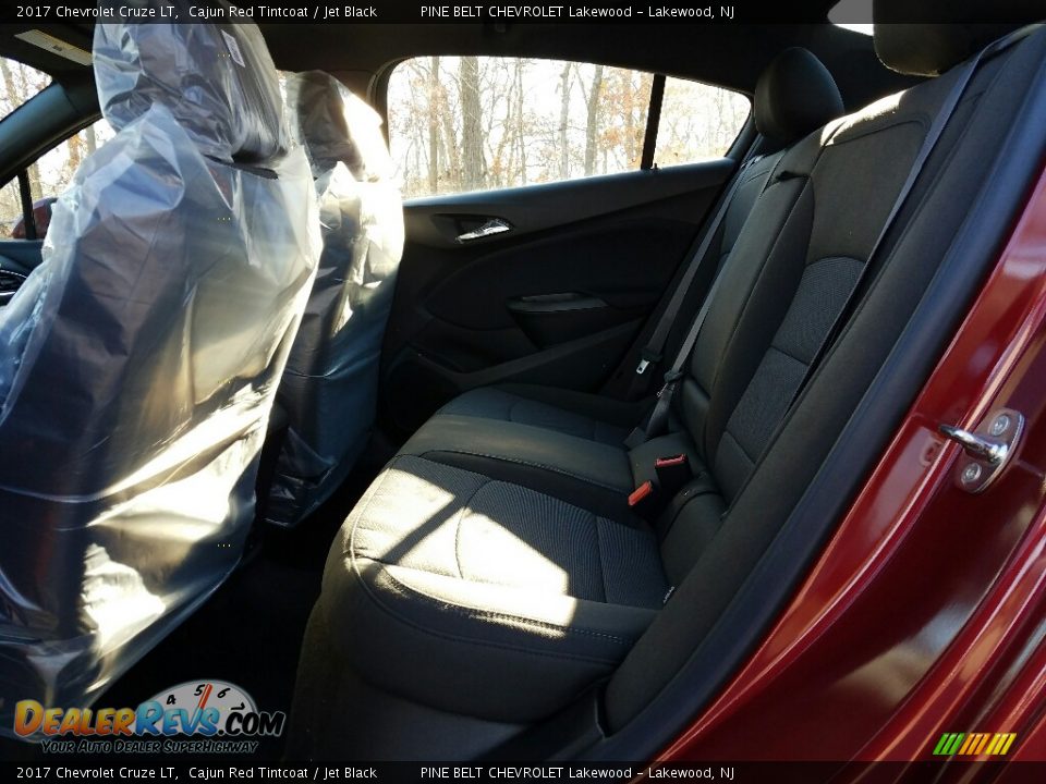 2017 Chevrolet Cruze LT Cajun Red Tintcoat / Jet Black Photo #6