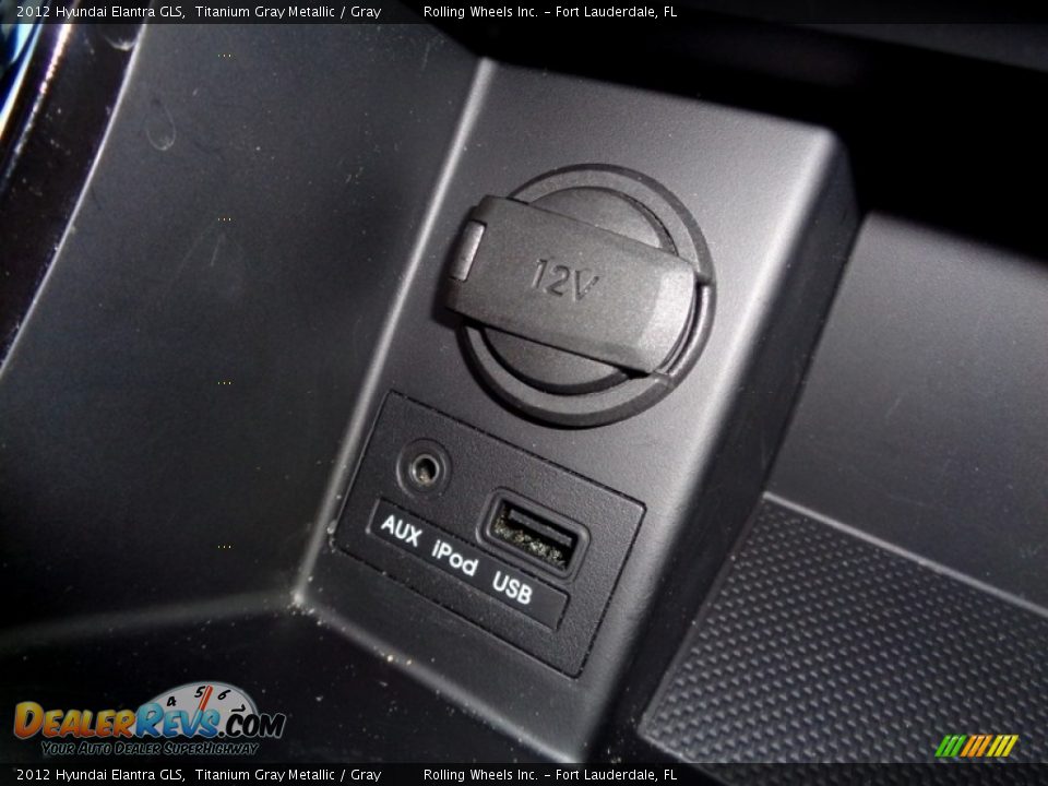 2012 Hyundai Elantra GLS Titanium Gray Metallic / Gray Photo #36