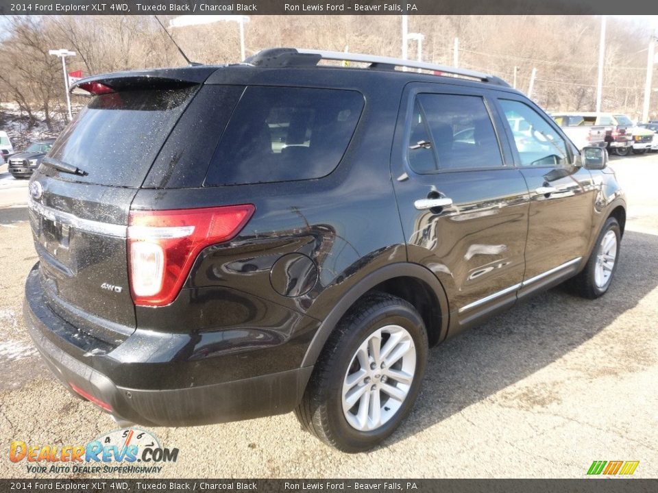 2014 Ford Explorer XLT 4WD Tuxedo Black / Charcoal Black Photo #2