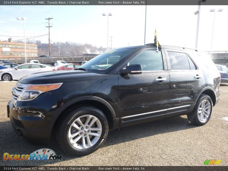2014 Ford Explorer XLT 4WD Tuxedo Black / Charcoal Black Photo #6
