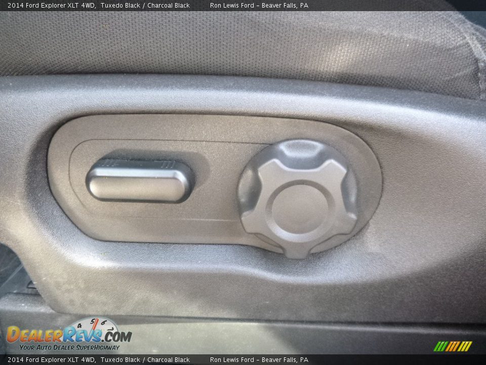 2014 Ford Explorer XLT 4WD Tuxedo Black / Charcoal Black Photo #15