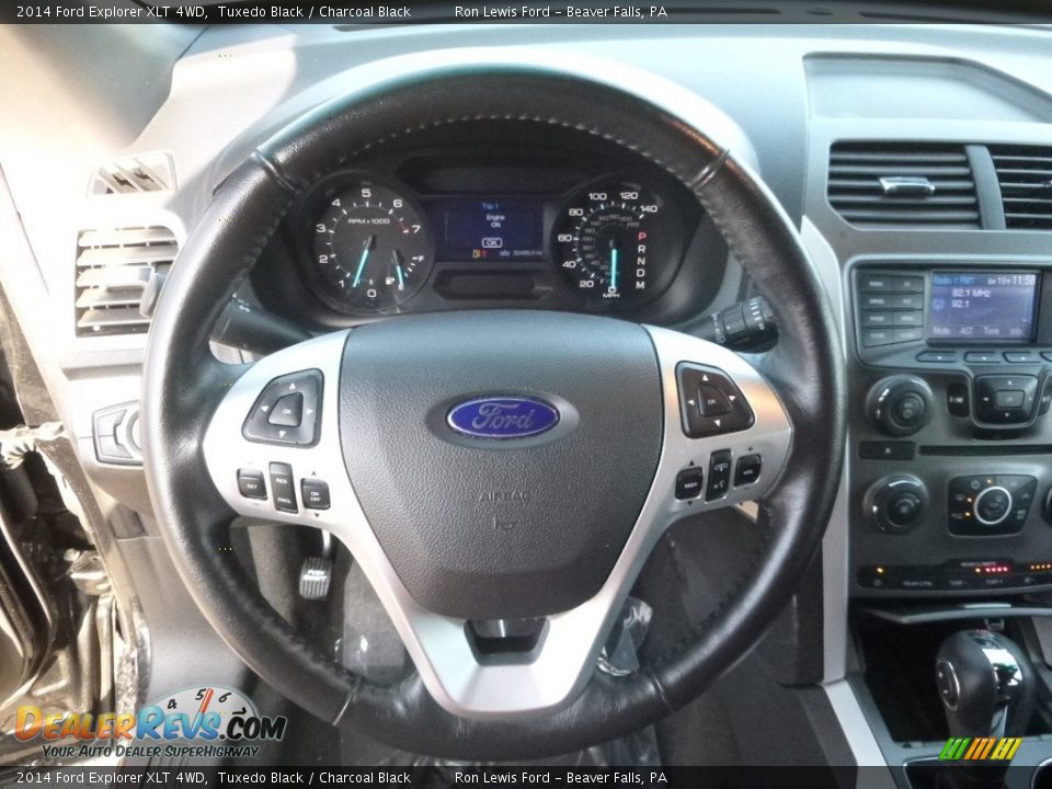 2014 Ford Explorer XLT 4WD Tuxedo Black / Charcoal Black Photo #17