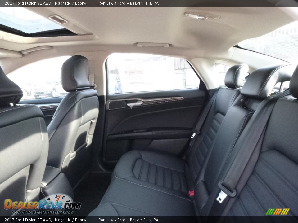 2017 Ford Fusion SE AWD Magnetic / Ebony Photo #11