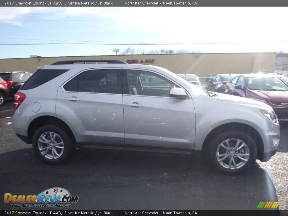 2017 Chevrolet Equinox LT AWD Silver Ice Metallic / Jet Black Photo #4
