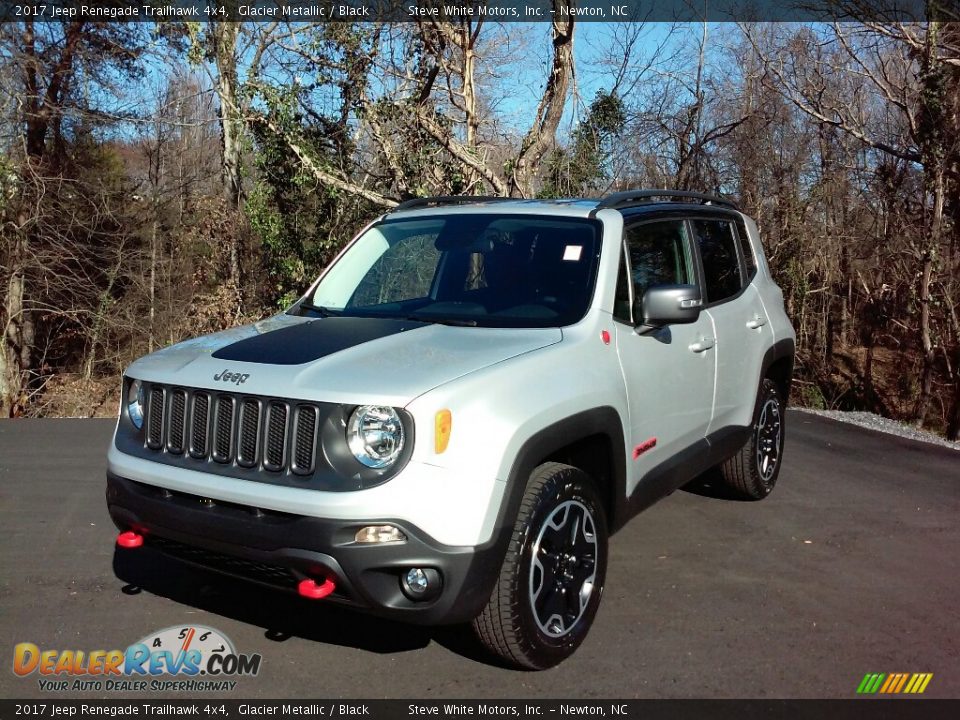 2017 Jeep Renegade Trailhawk 4x4 Glacier Metallic / Black Photo #2