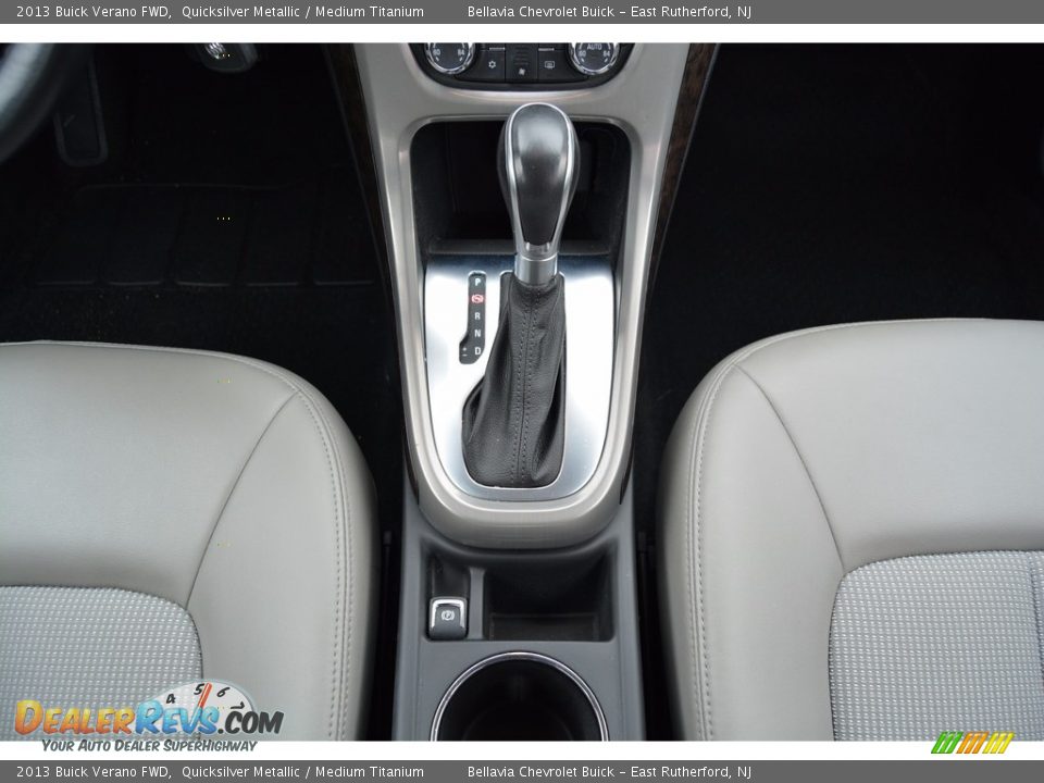 2013 Buick Verano FWD Quicksilver Metallic / Medium Titanium Photo #14