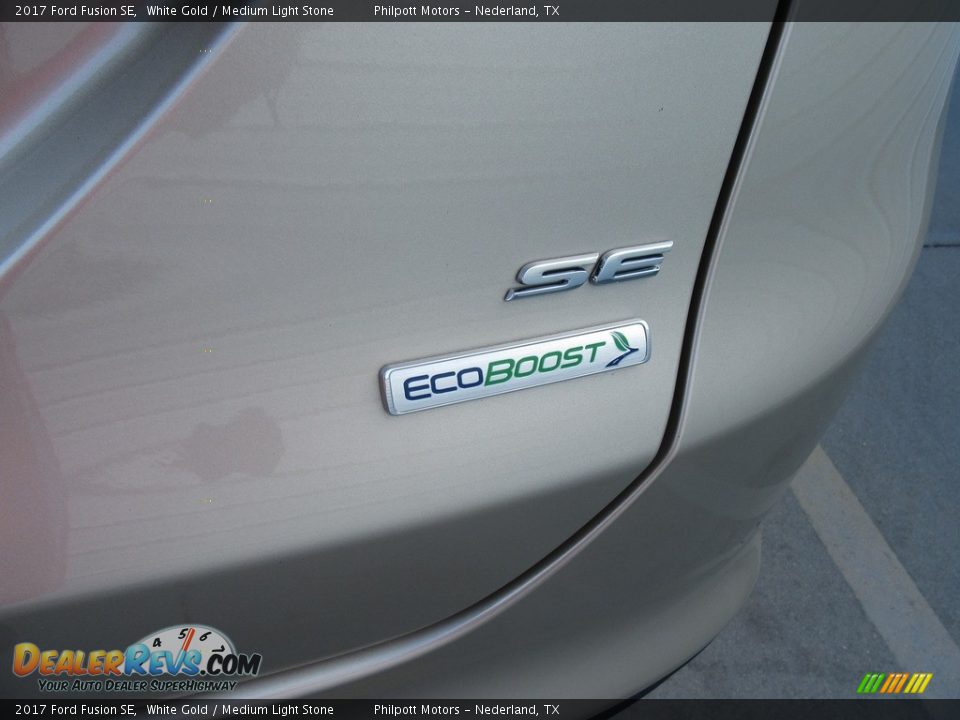 2017 Ford Fusion SE White Gold / Medium Light Stone Photo #15