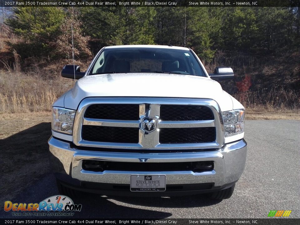 2017 Ram 3500 Tradesman Crew Cab 4x4 Dual Rear Wheel Bright White / Black/Diesel Gray Photo #3