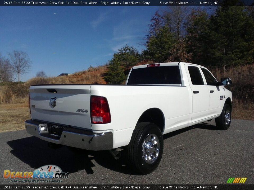 2017 Ram 3500 Tradesman Crew Cab 4x4 Dual Rear Wheel Bright White / Black/Diesel Gray Photo #6