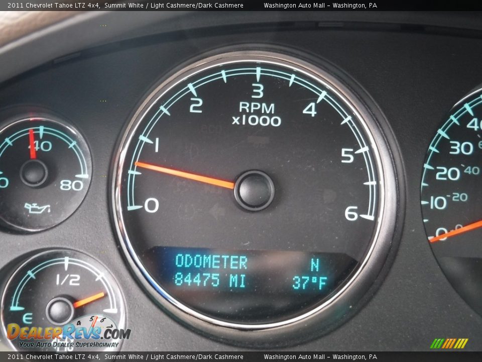 2011 Chevrolet Tahoe LTZ 4x4 Summit White / Light Cashmere/Dark Cashmere Photo #32