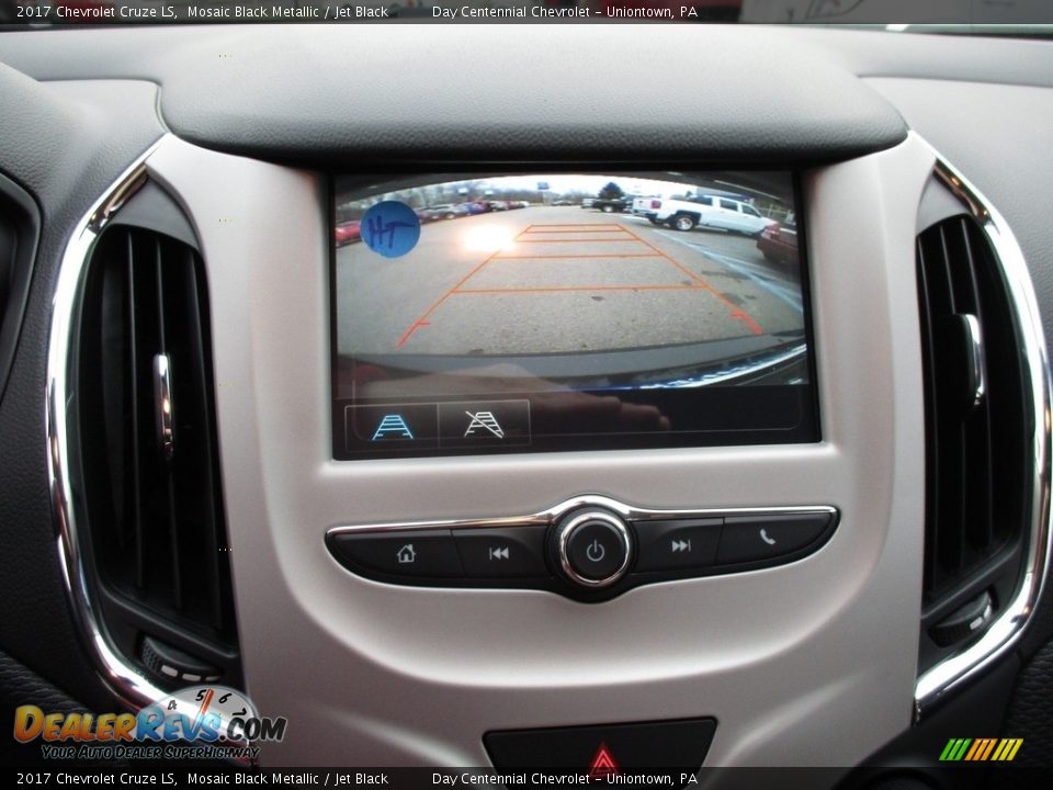 2017 Chevrolet Cruze LS Mosaic Black Metallic / Jet Black Photo #17