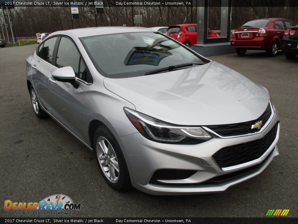 2017 Chevrolet Cruze LT Silver Ice Metallic / Jet Black Photo #8