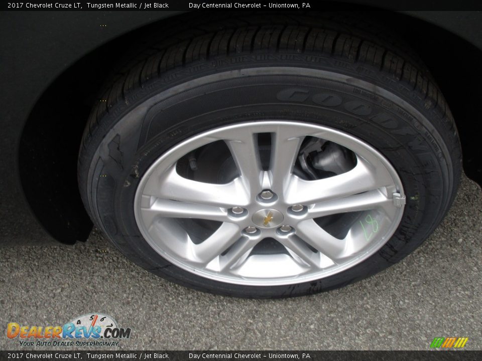 2017 Chevrolet Cruze LT Tungsten Metallic / Jet Black Photo #3