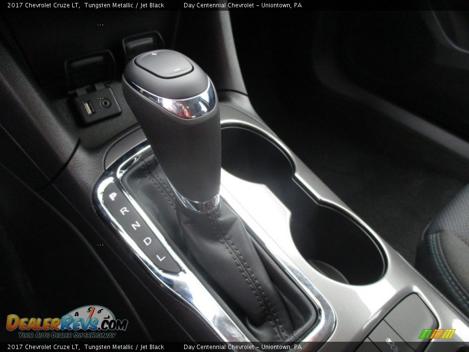 2017 Chevrolet Cruze LT Tungsten Metallic / Jet Black Photo #15