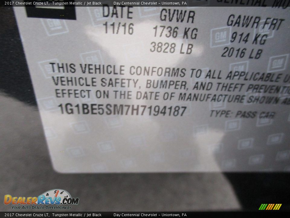 2017 Chevrolet Cruze LT Tungsten Metallic / Jet Black Photo #19