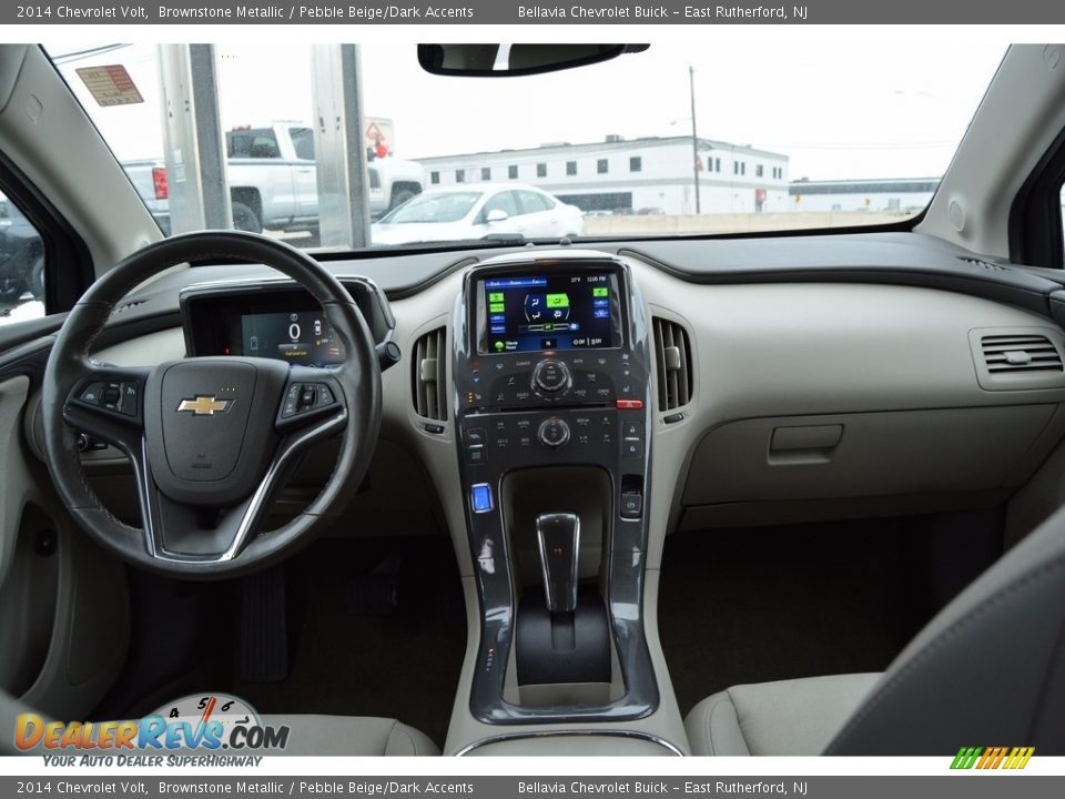 Dashboard of 2014 Chevrolet Volt  Photo #14