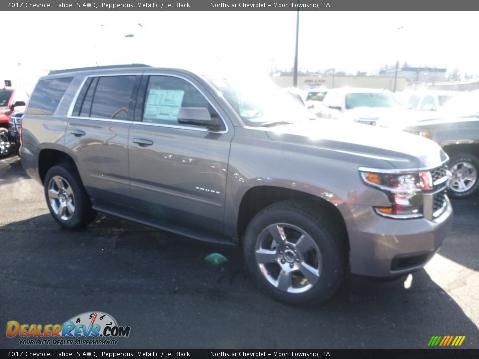 2017 Chevrolet Tahoe LS 4WD Pepperdust Metallic / Jet Black Photo #3