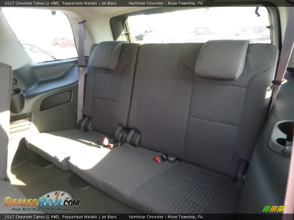 2017 Chevrolet Tahoe LS 4WD Pepperdust Metallic / Jet Black Photo #12
