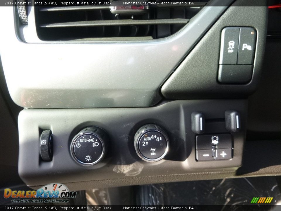 2017 Chevrolet Tahoe LS 4WD Pepperdust Metallic / Jet Black Photo #15