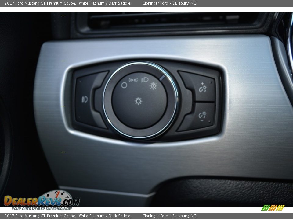 Controls of 2017 Ford Mustang GT Premium Coupe Photo #18