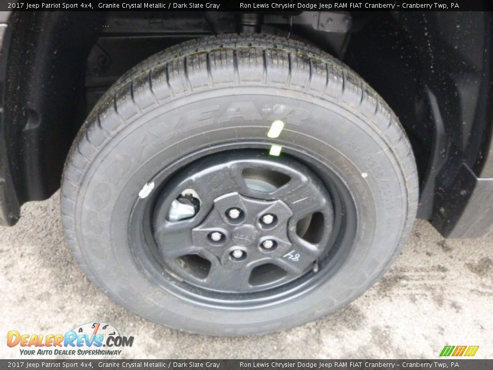 2017 Jeep Patriot Sport 4x4 Granite Crystal Metallic / Dark Slate Gray Photo #2