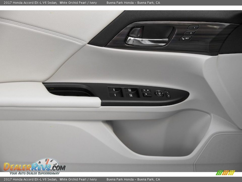 2017 Honda Accord EX-L V6 Sedan White Orchid Pearl / Ivory Photo #8