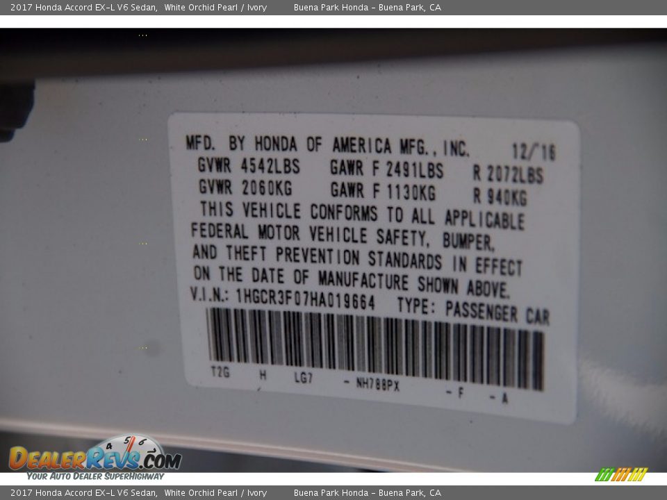 2017 Honda Accord EX-L V6 Sedan White Orchid Pearl / Ivory Photo #20