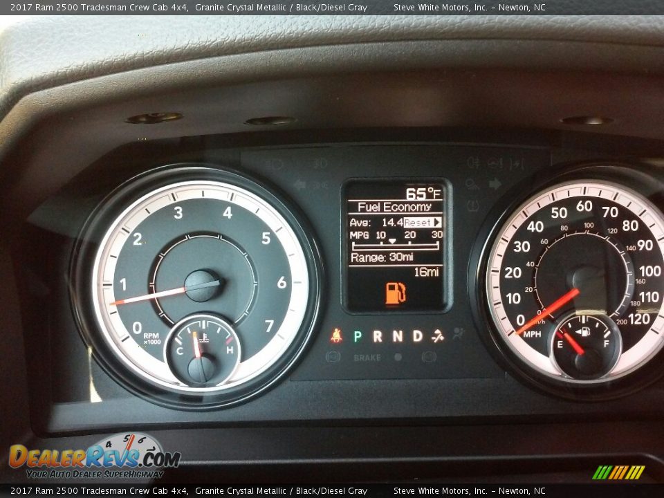 2017 Ram 2500 Tradesman Crew Cab 4x4 Granite Crystal Metallic / Black/Diesel Gray Photo #13