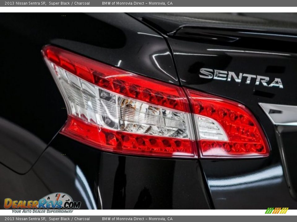 2013 Nissan Sentra SR Super Black / Charcoal Photo #23