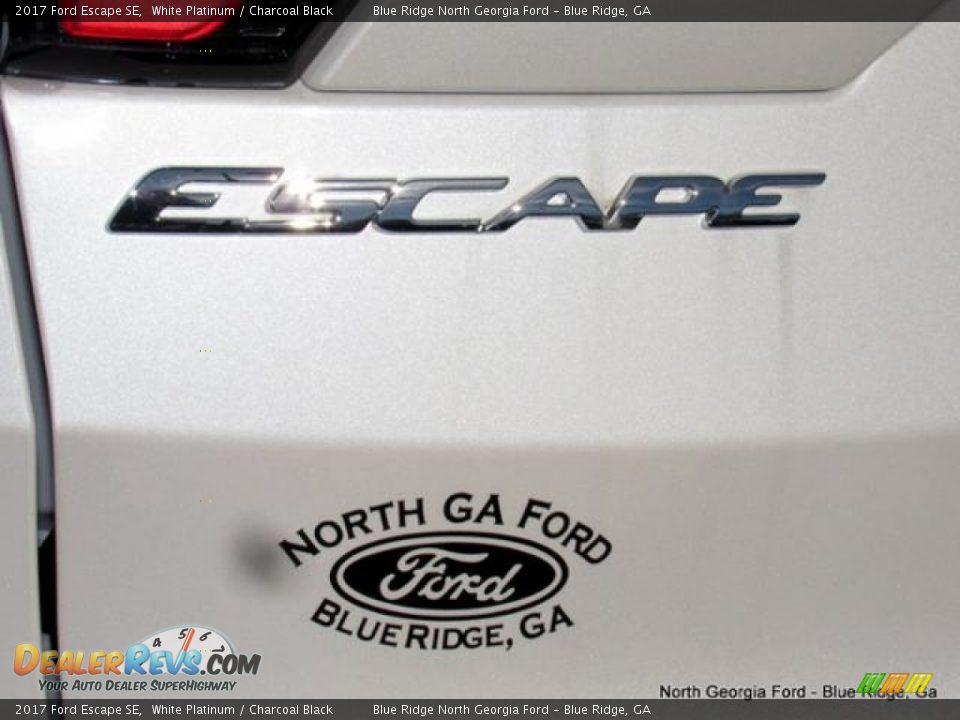 2017 Ford Escape SE White Platinum / Charcoal Black Photo #35