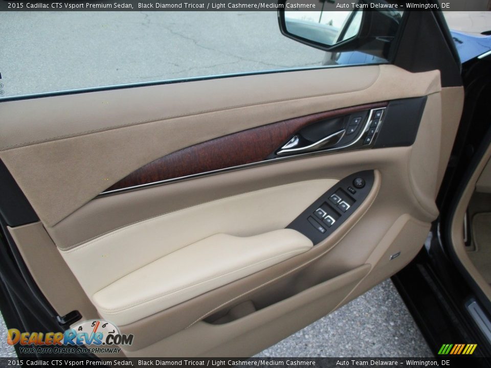 Door Panel of 2015 Cadillac CTS Vsport Premium Sedan Photo #24