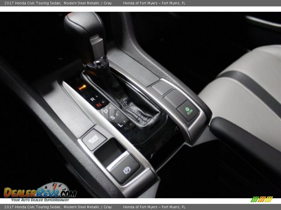 2017 Honda Civic Touring Sedan Modern Steel Metallic / Gray Photo #21