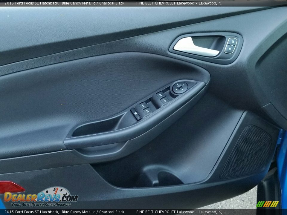 2015 Ford Focus SE Hatchback Blue Candy Metallic / Charcoal Black Photo #13