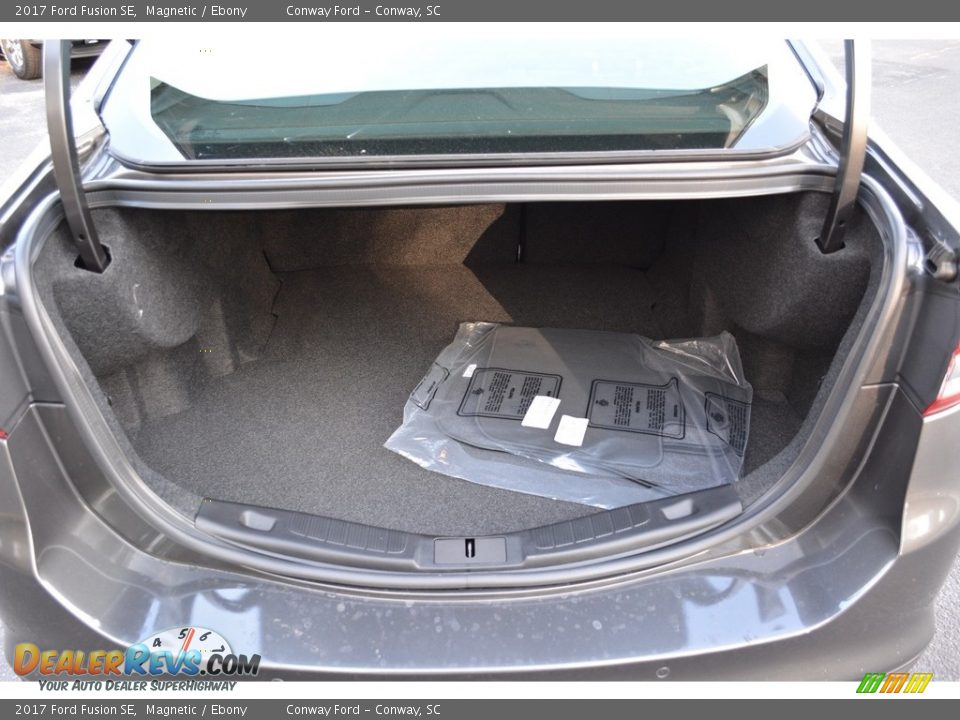 2017 Ford Fusion SE Magnetic / Ebony Photo #5