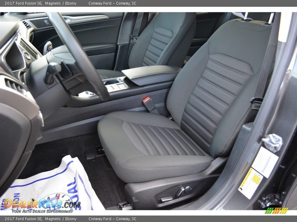 2017 Ford Fusion SE Magnetic / Ebony Photo #13