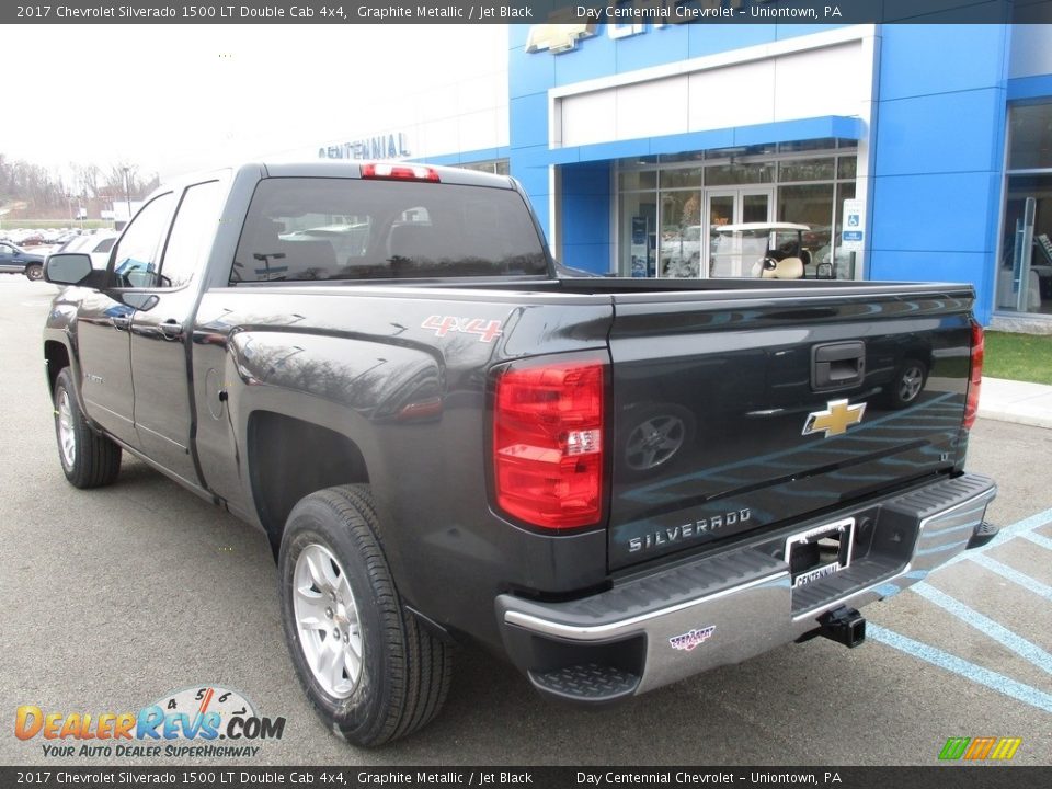 2017 Chevrolet Silverado 1500 LT Double Cab 4x4 Graphite Metallic / Jet Black Photo #4