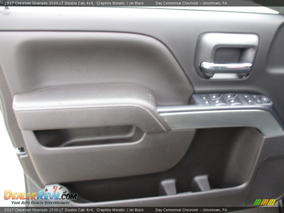 2017 Chevrolet Silverado 1500 LT Double Cab 4x4 Graphite Metallic / Jet Black Photo #11