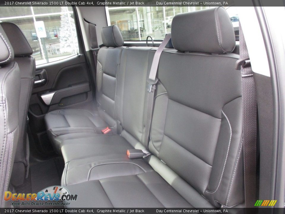 2017 Chevrolet Silverado 1500 LT Double Cab 4x4 Graphite Metallic / Jet Black Photo #13