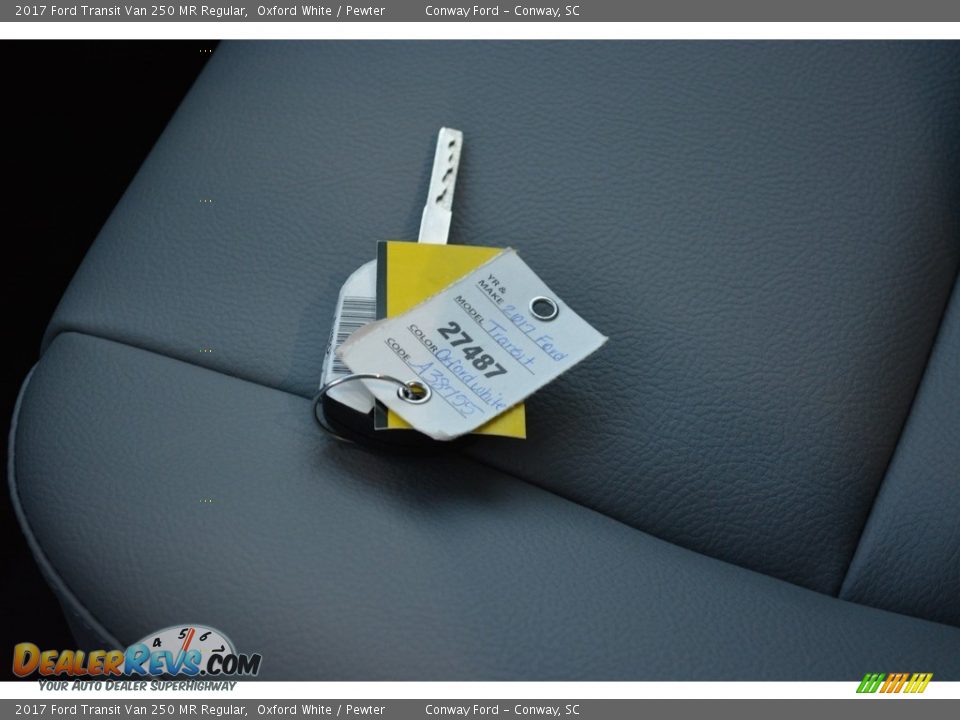 2017 Ford Transit Van 250 MR Regular Oxford White / Pewter Photo #24