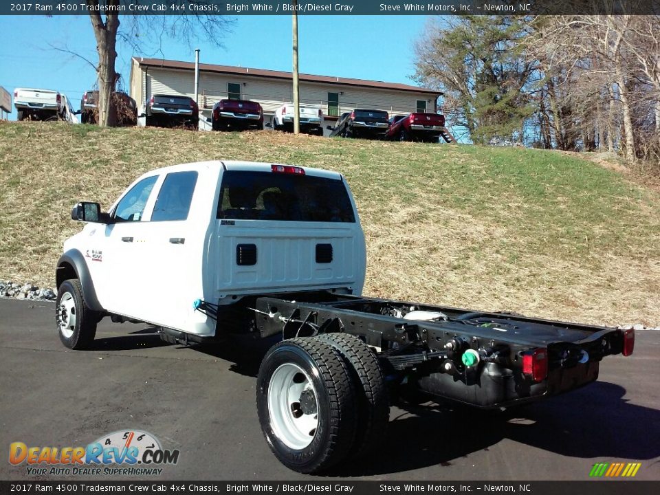 2017 Ram 4500 Tradesman Crew Cab 4x4 Chassis Bright White / Black/Diesel Gray Photo #8