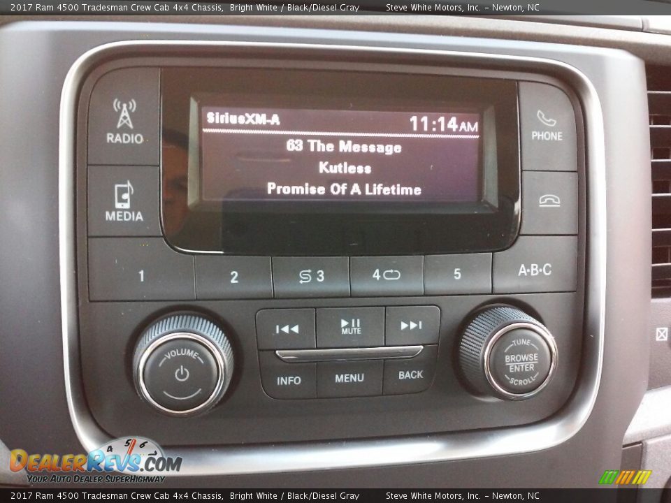 2017 Ram 4500 Tradesman Crew Cab 4x4 Chassis Bright White / Black/Diesel Gray Photo #16